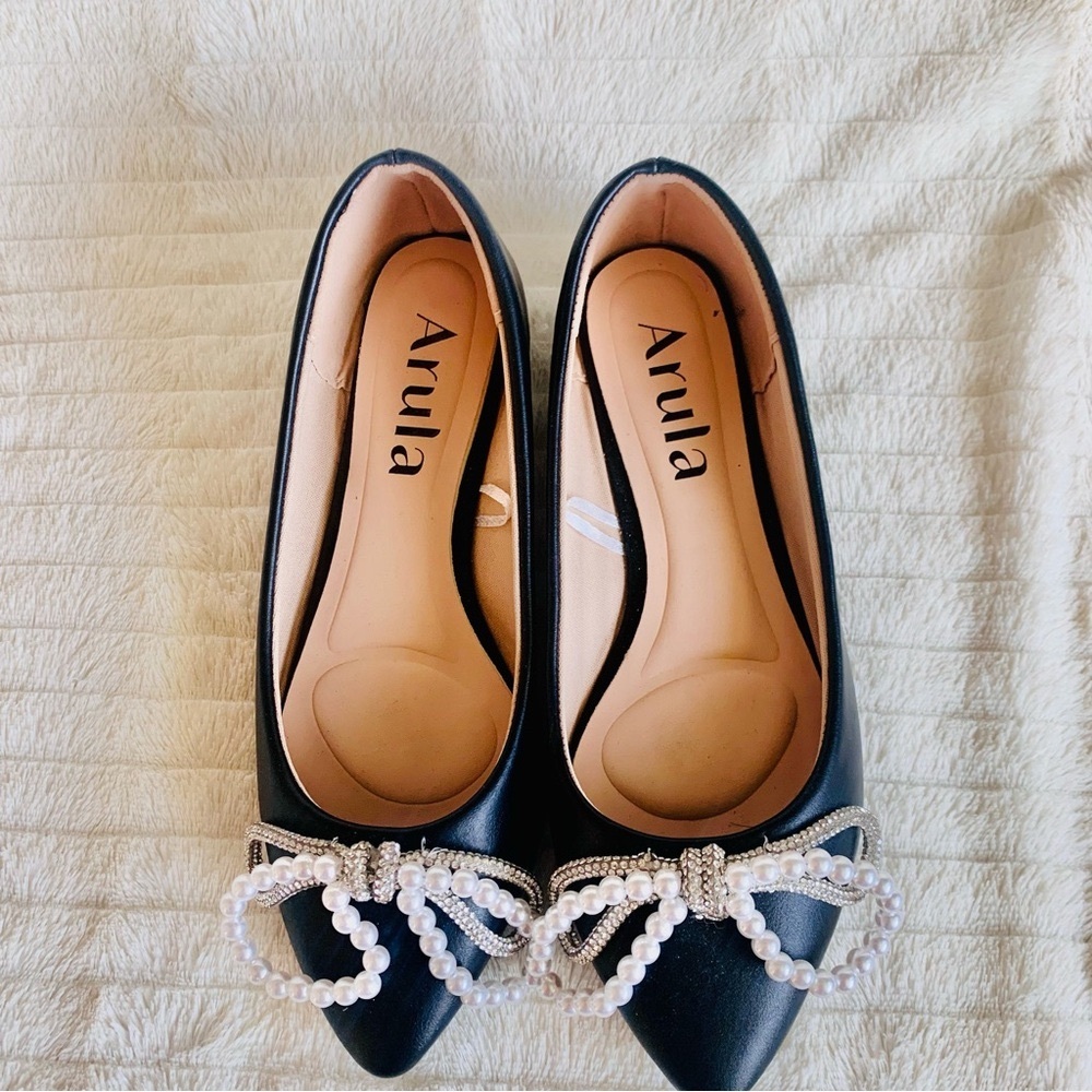 Arula Elegant Black Flats with Pearl & Rhinestone Bow.